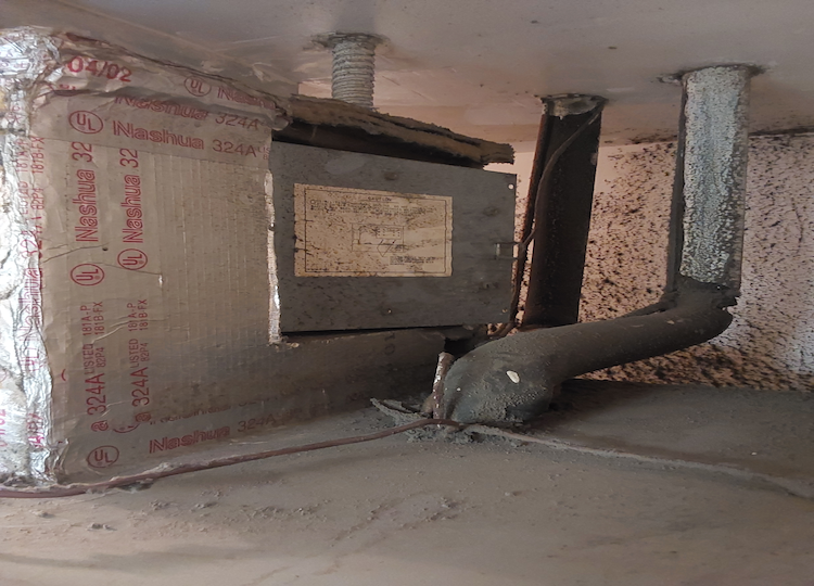 Duct smoke detector integrated with commercial HVAC system in Odessa, Florida